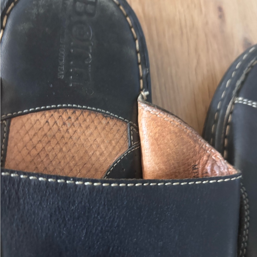 Born leather Black Leather Slide Sandals. Size 10 - Picture 6 of 7